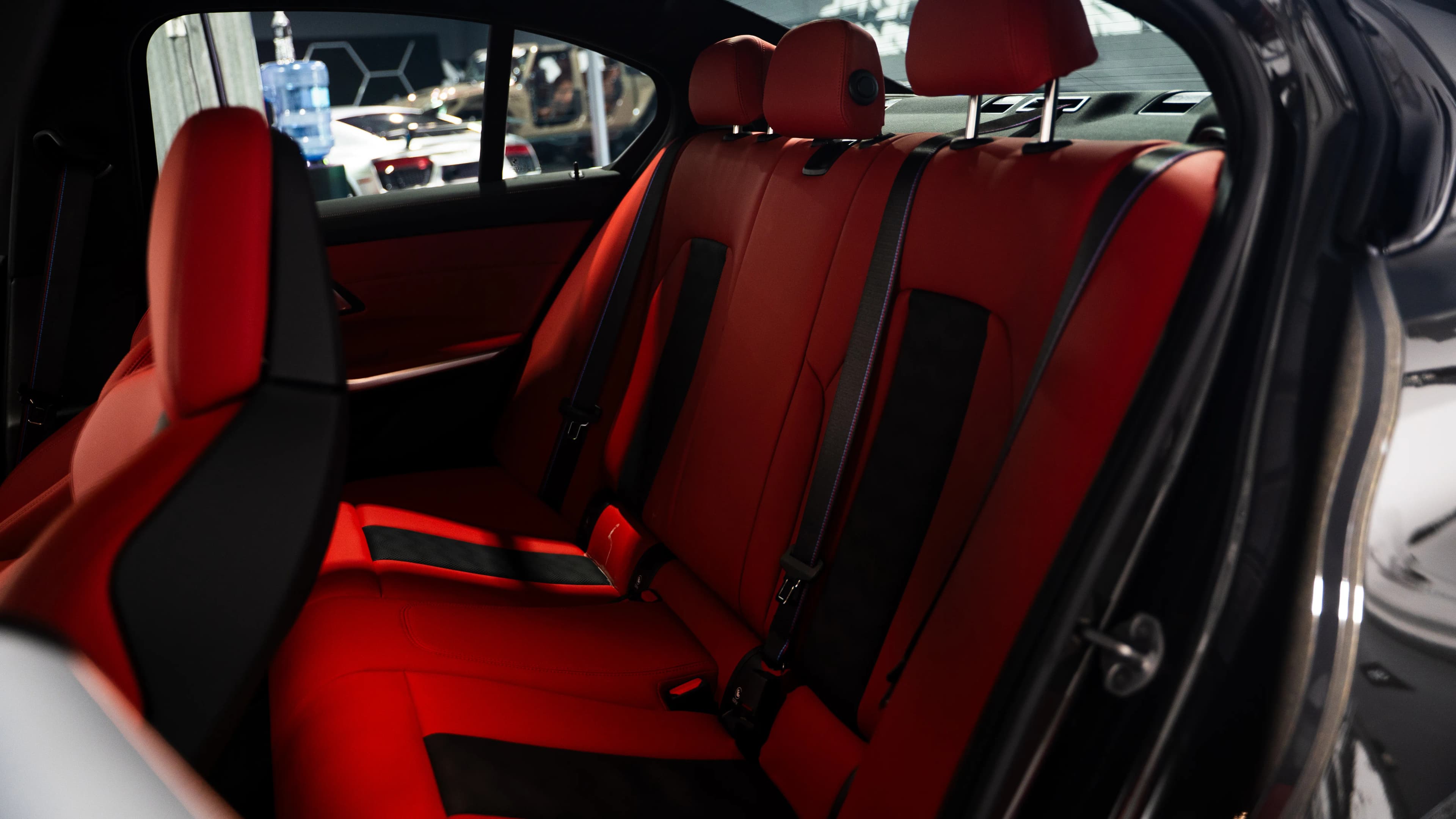 2025 M3 Competition X-Drive — photo 12