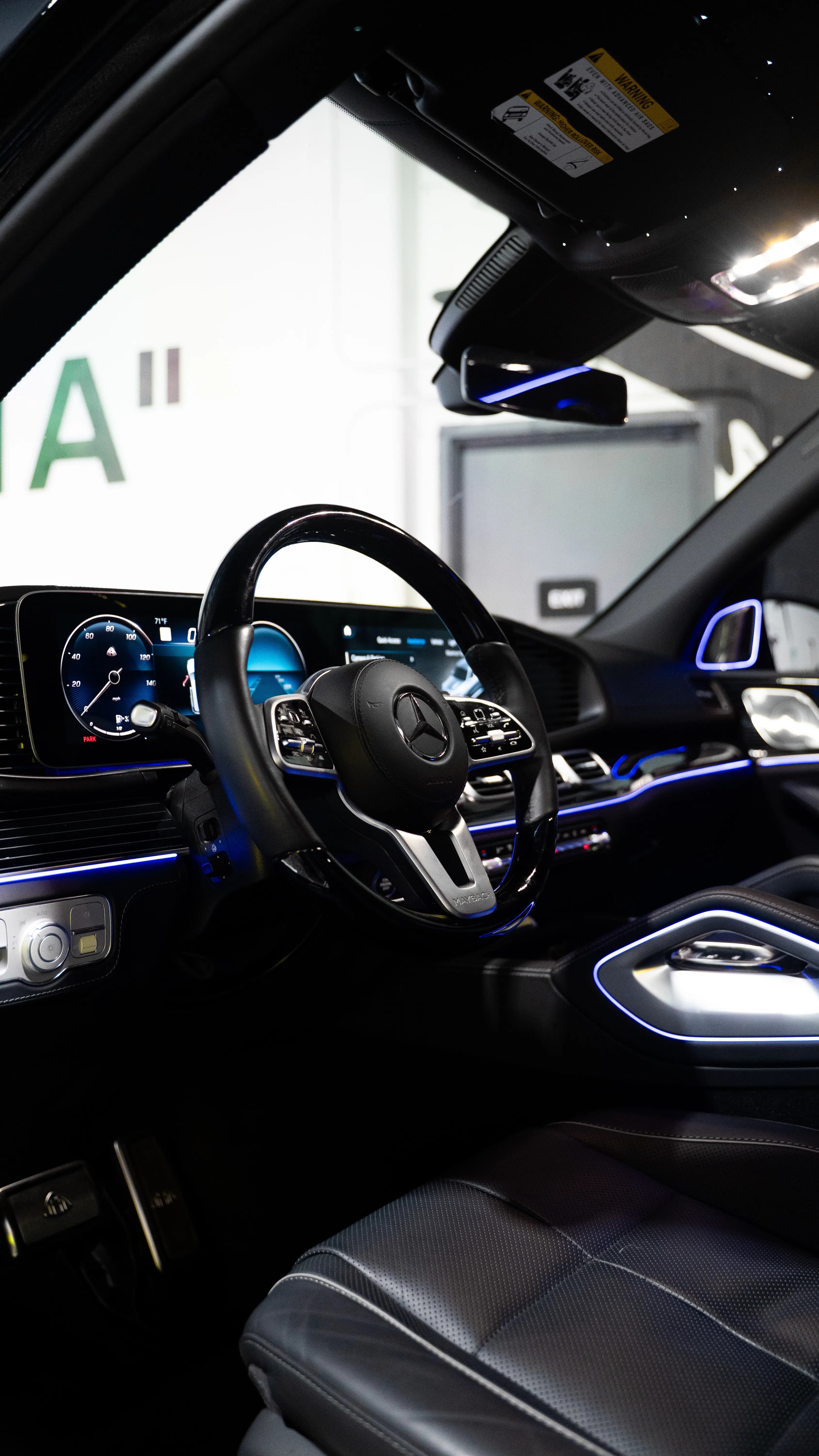 Mercedes-Benz GLS600 Maybach — photo 6