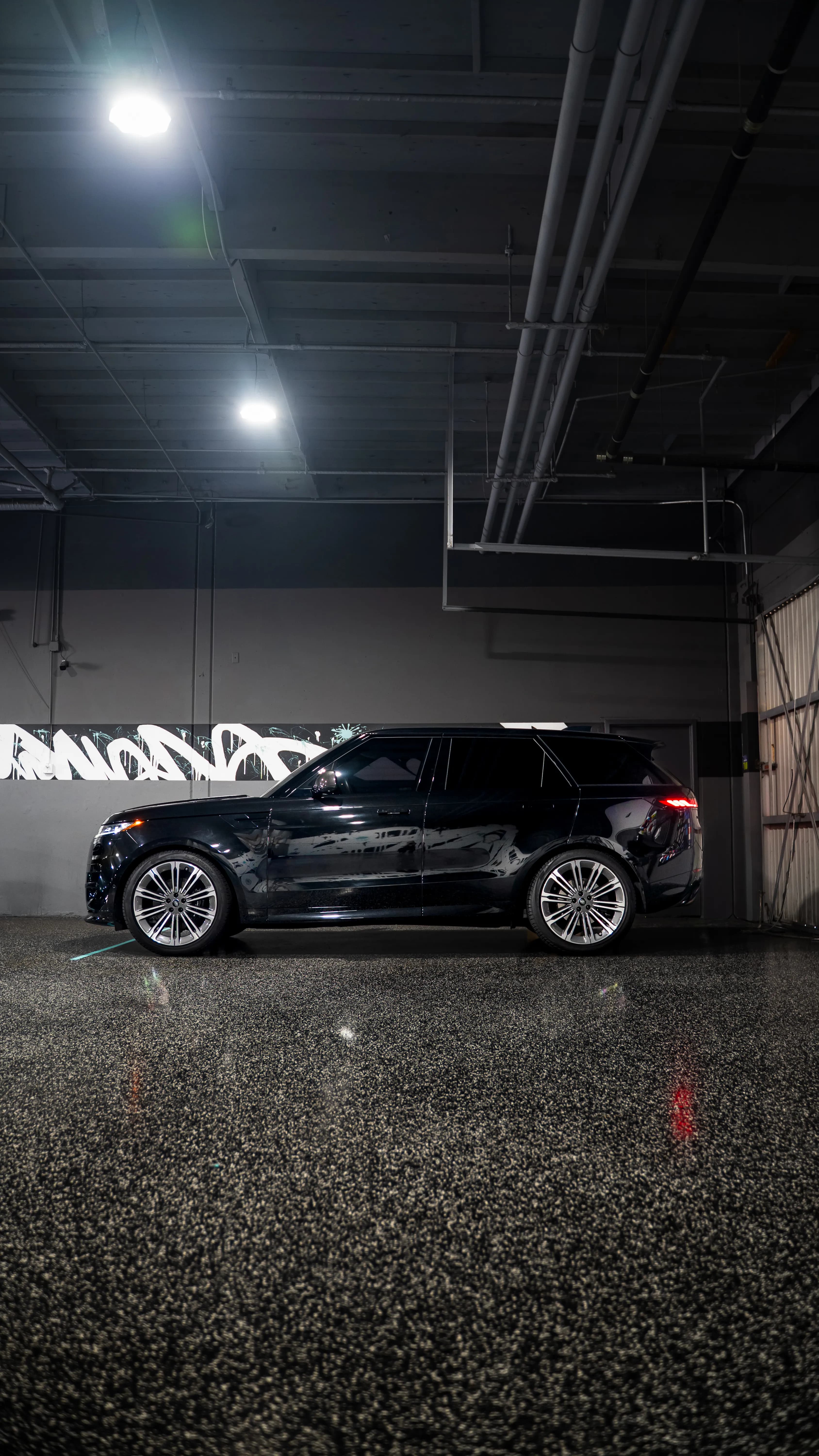 Range Rover Sport (Black) — photo 4