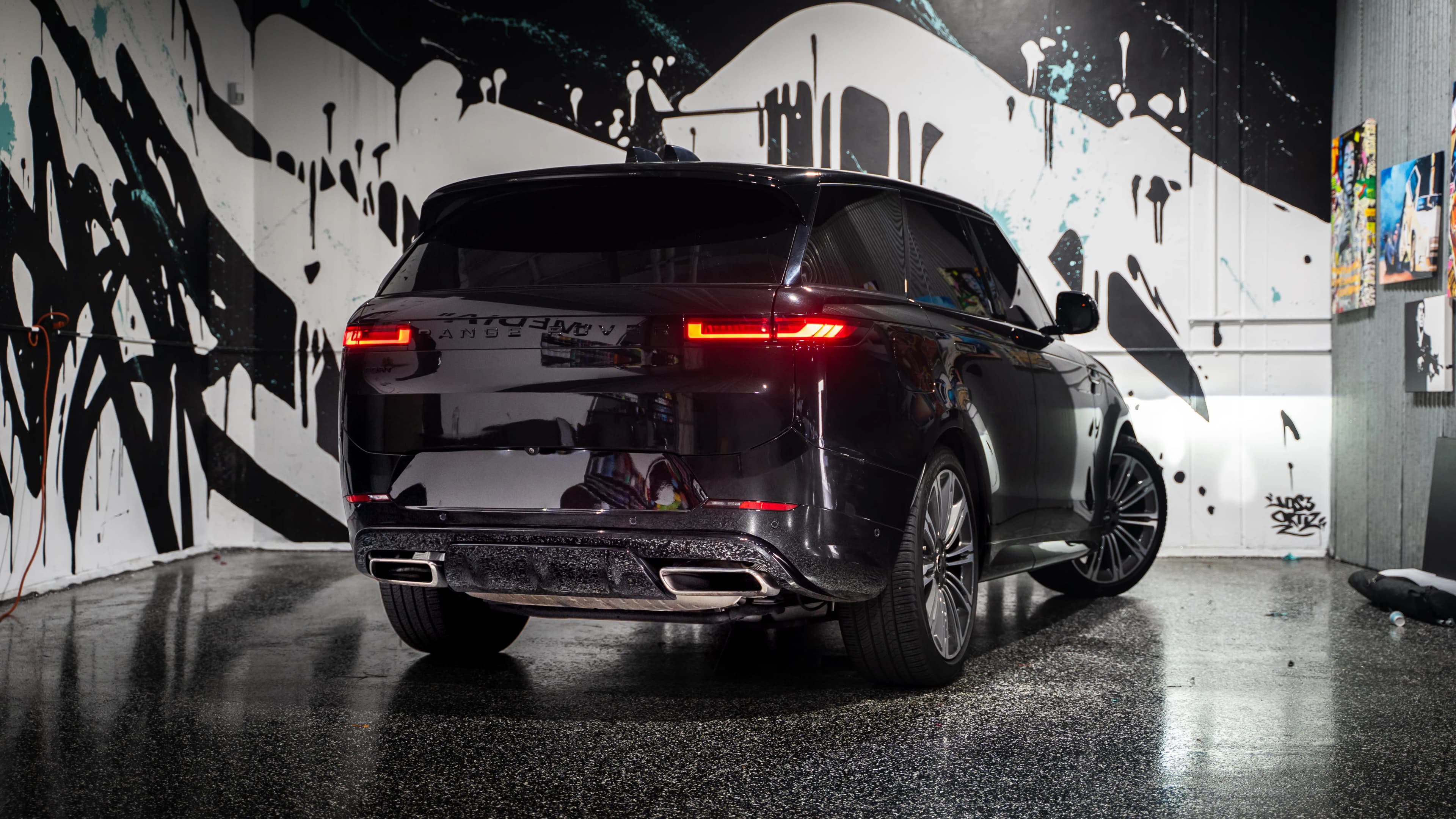 Range Rover Sport (Black) — photo 6