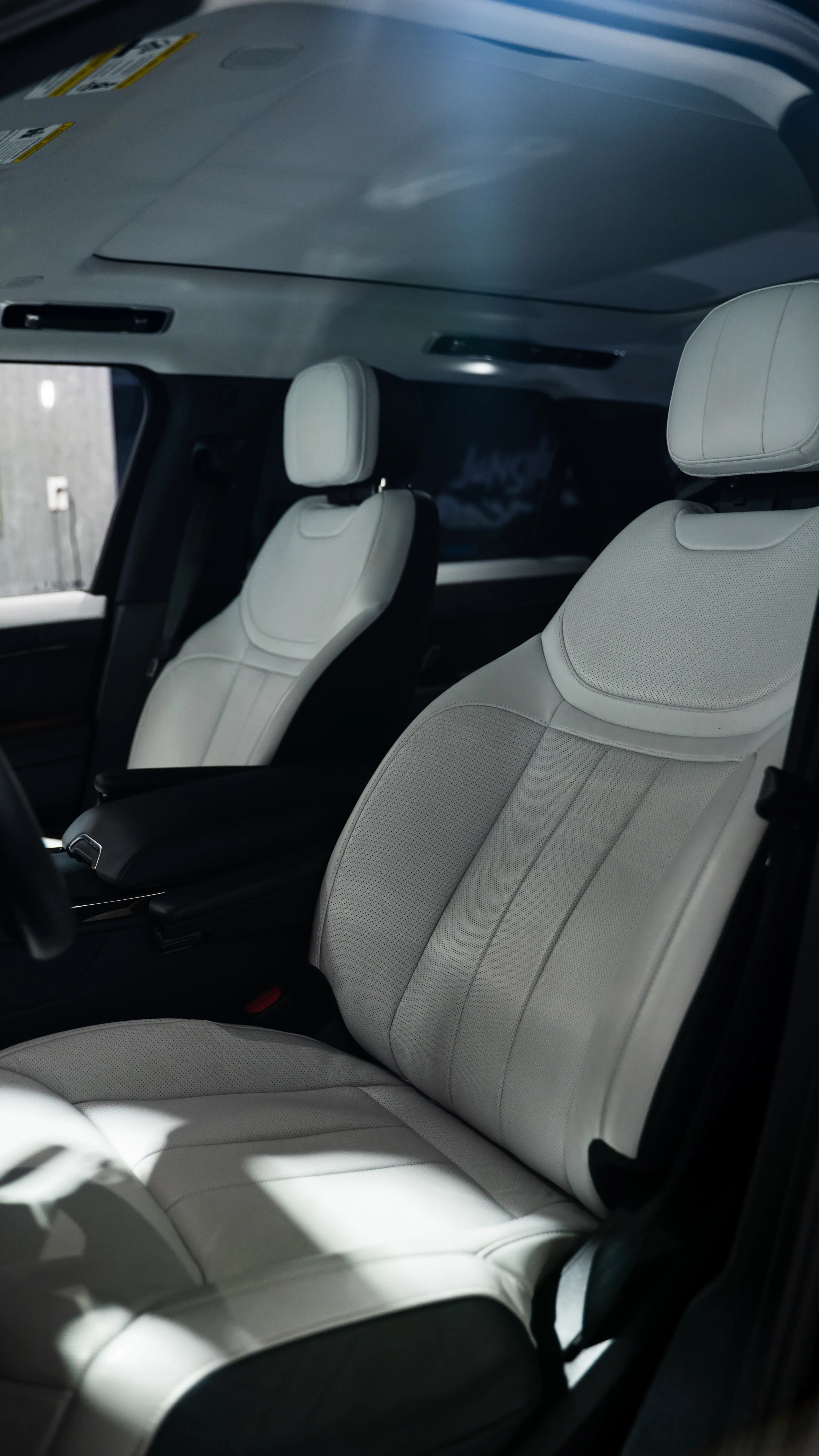 Range Rover Sport (Black) — photo 9