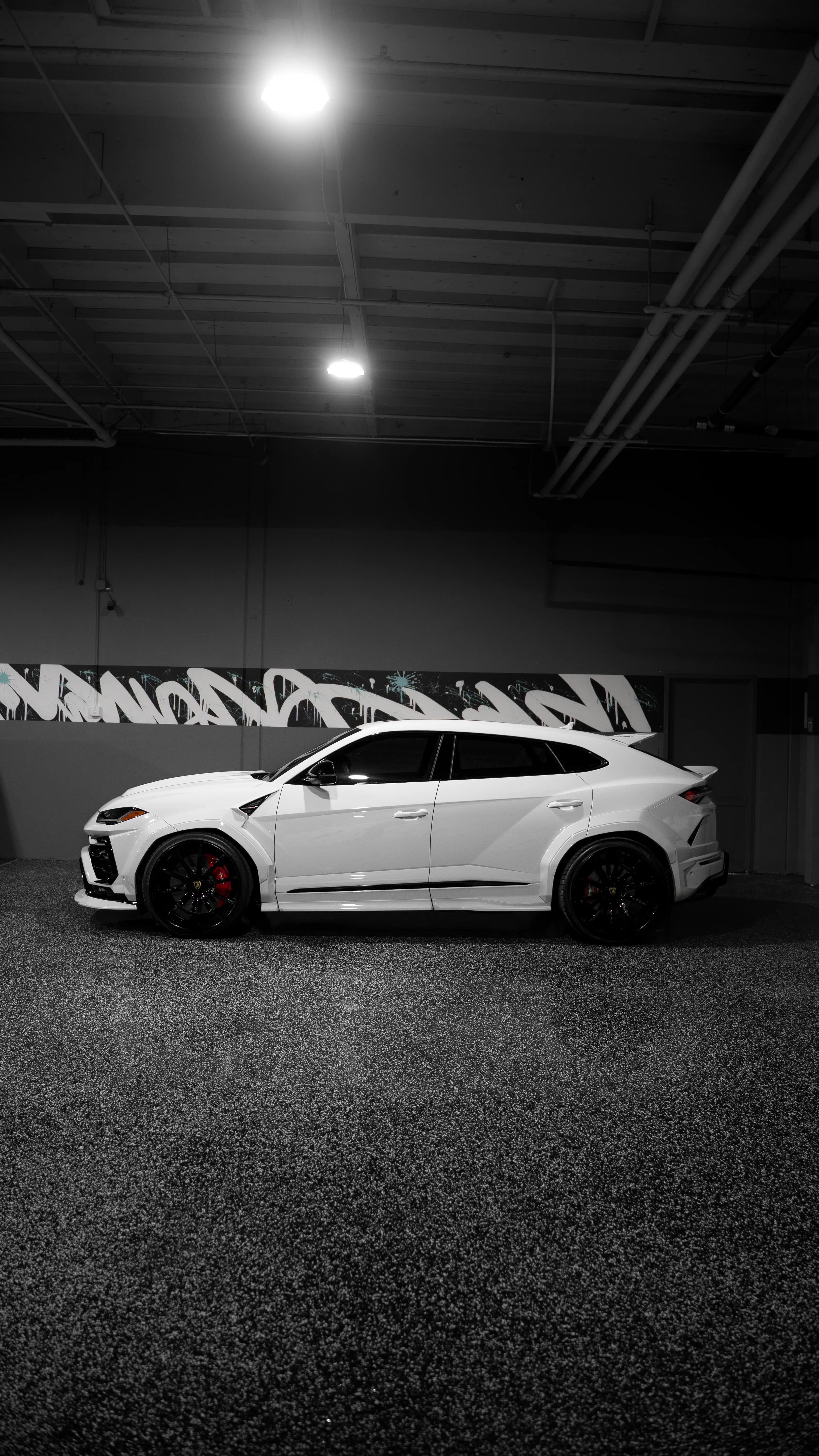 Lamborghini Urus Stealth Widebody